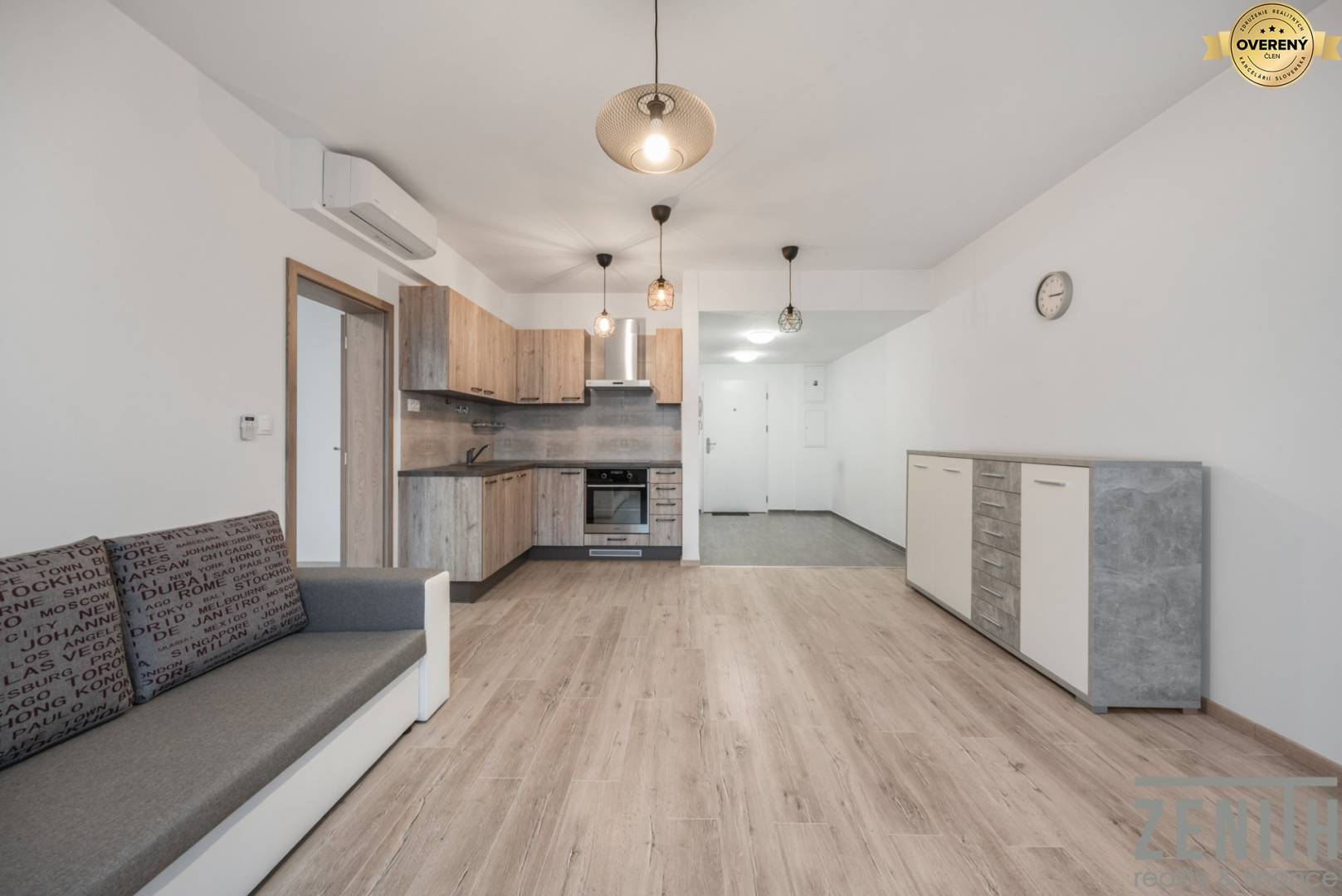 Sale One bedroom apartment, One bedroom apartment, Jarabinková, Bratis