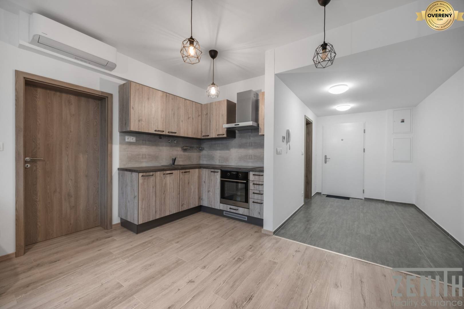 Sale One bedroom apartment, One bedroom apartment, Jarabinková, Bratis