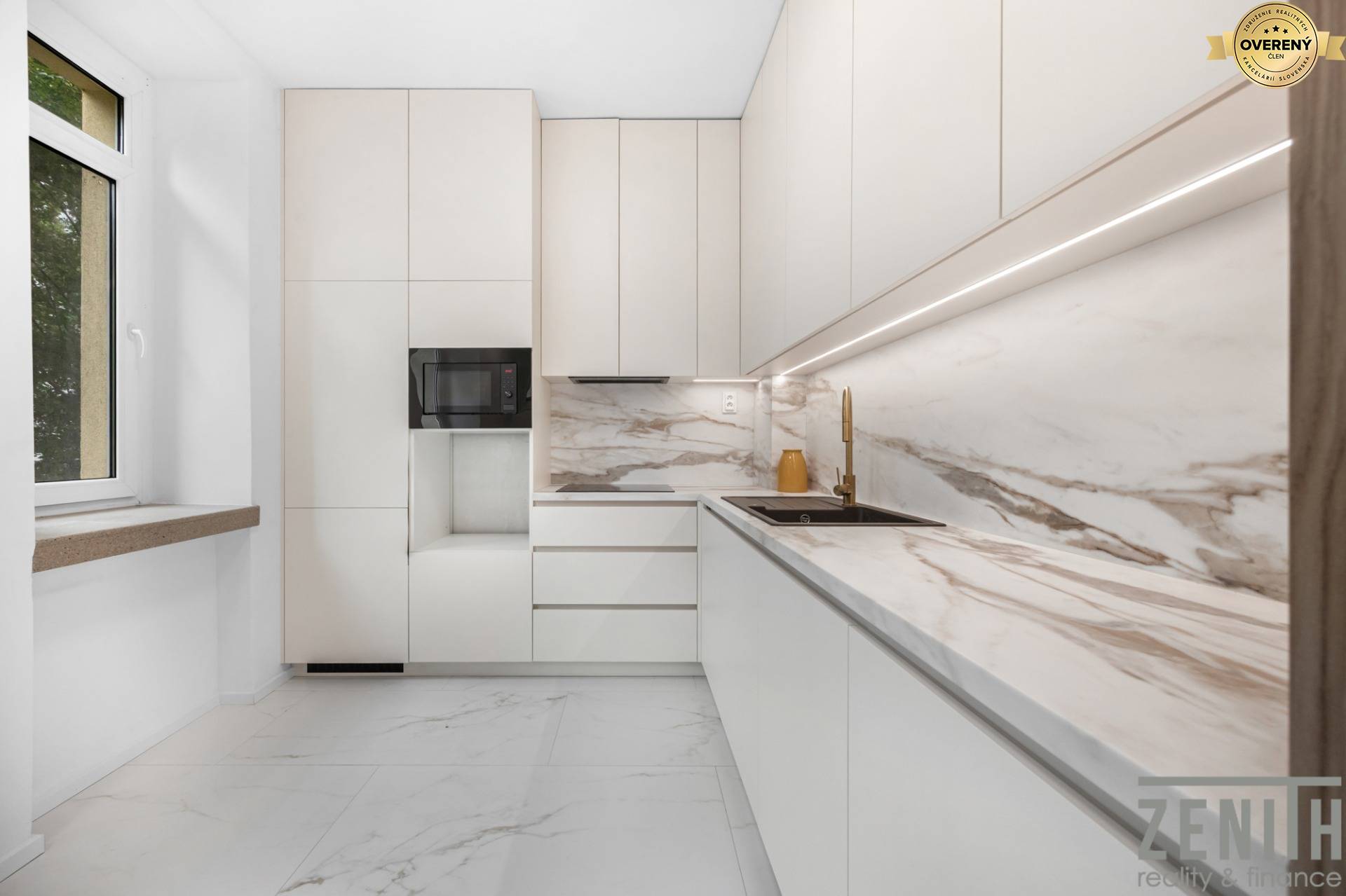 Sale Three bedroom apartment, Three bedroom apartment, Murgašova, Brat