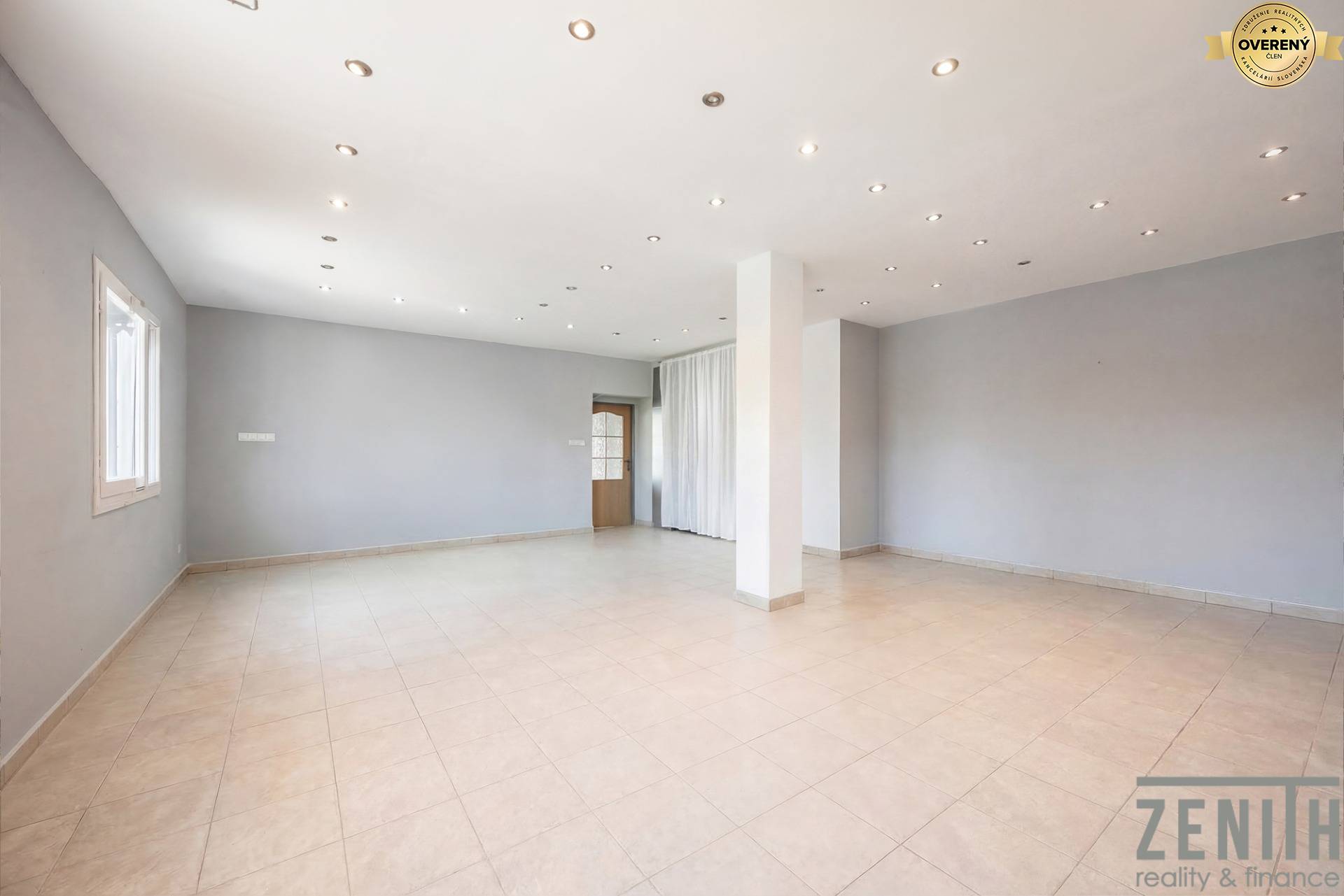 Sale Commercial premises, Commercial premises, Dunajská Streda, Slovak