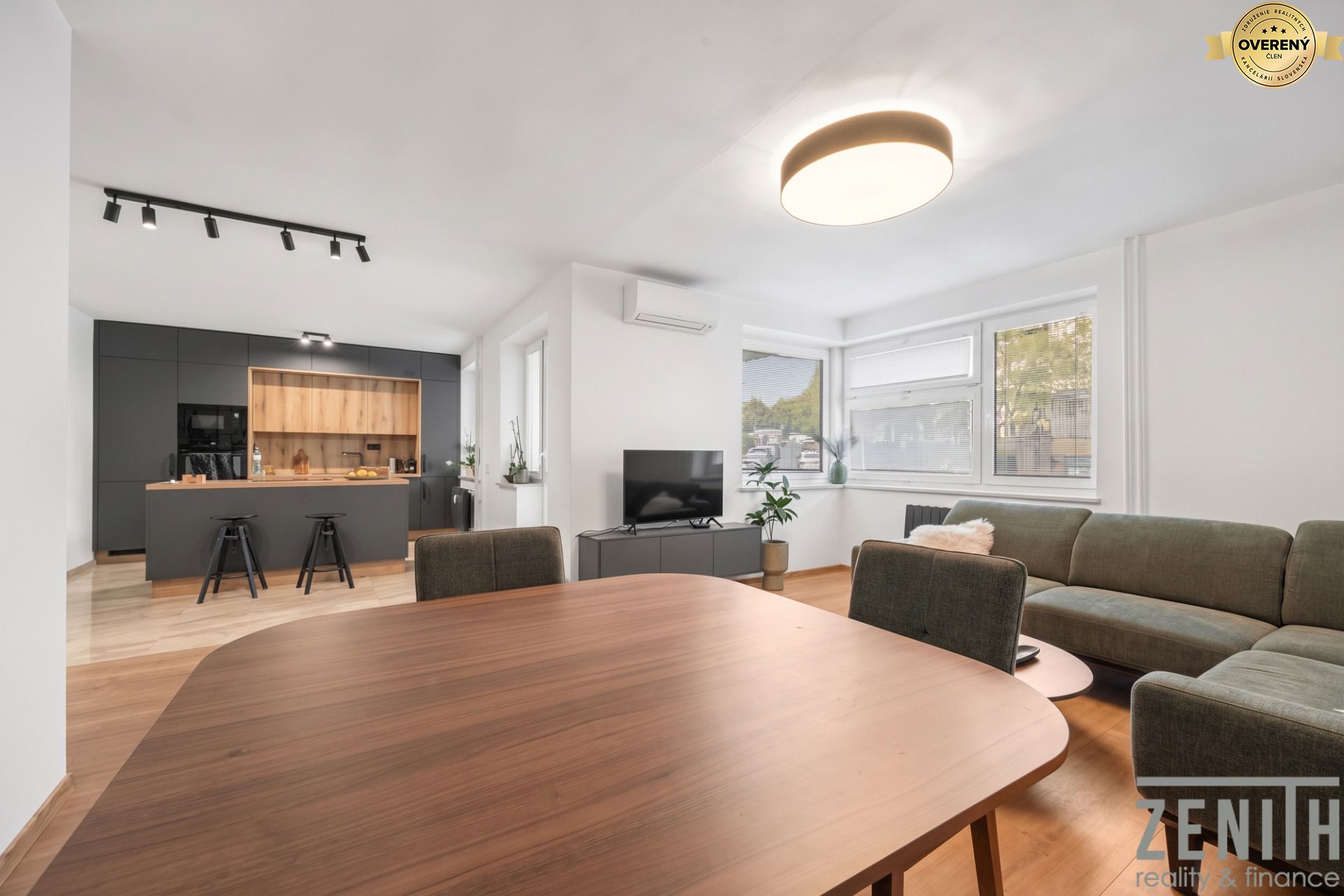 Rent Two bedroom apartment, Two bedroom apartment, Martinengova, Brati
