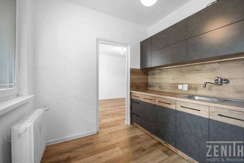 Sale Two bedroom apartment, Two bedroom apartment, Fadruszova, Bratisl