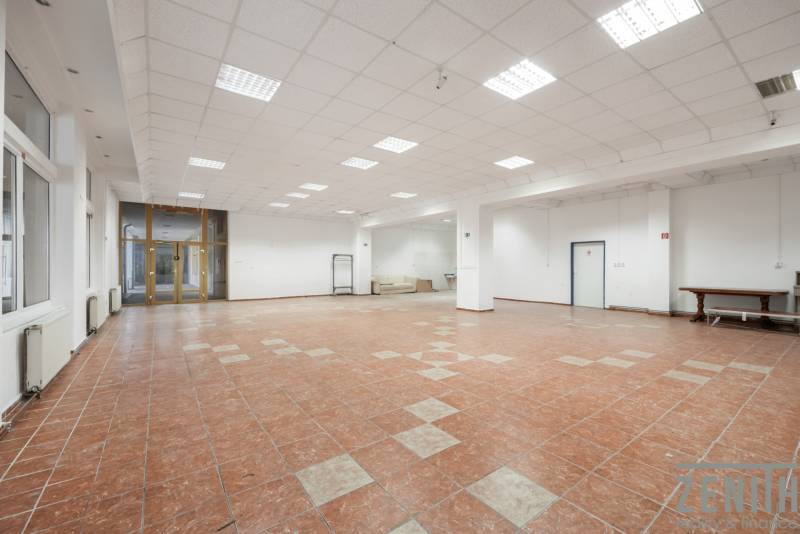 Sale Commercial premises, Commercial premises, Námestie Armina Vambery